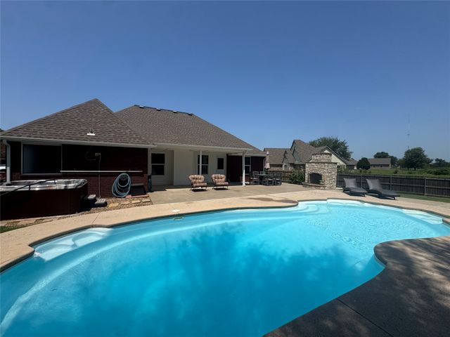 11921 N 168th East East Place N, Collinsville, OK 74021