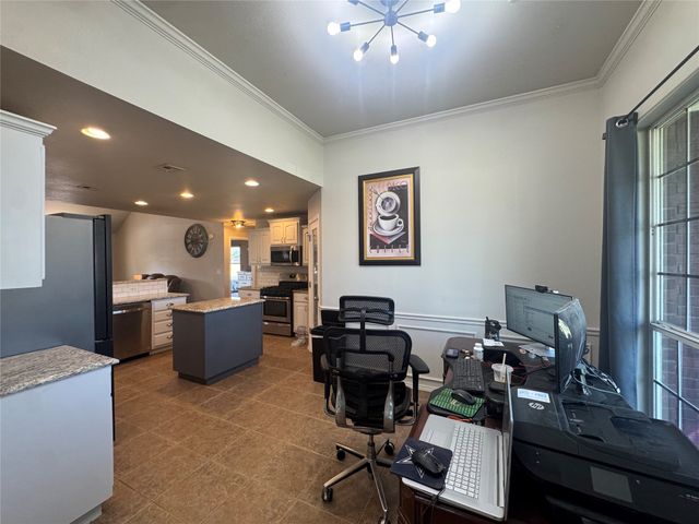 11921 N 168th East East Place N, Collinsville, OK 74021
