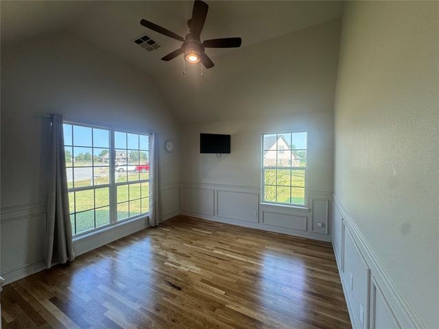 11921 N 168th East East Place N, Collinsville, OK 74021