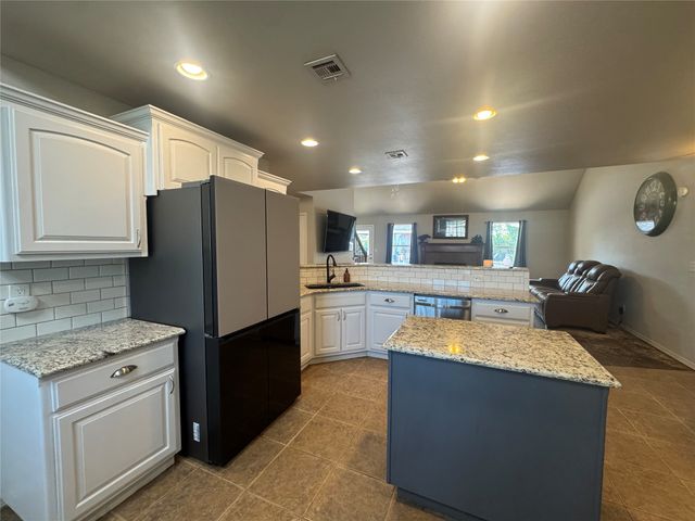 11921 N 168th East East Place N, Collinsville, OK 74021