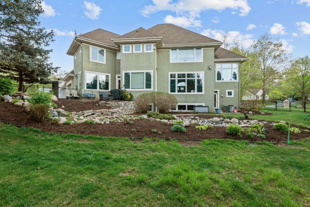 3380 Pioneer Place, Stillwater, MN 55082