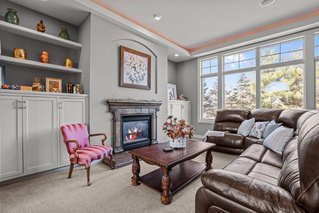 3380 Pioneer Place, Stillwater, MN 55082