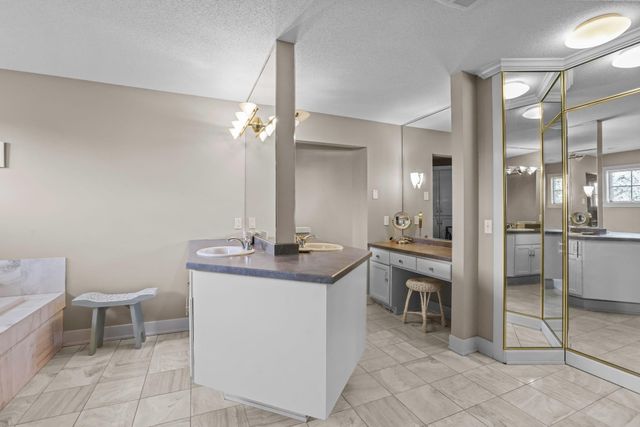 3380 Pioneer Place, Stillwater, MN 55082