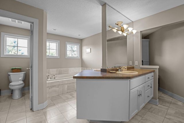 3380 Pioneer Place, Stillwater, MN 55082