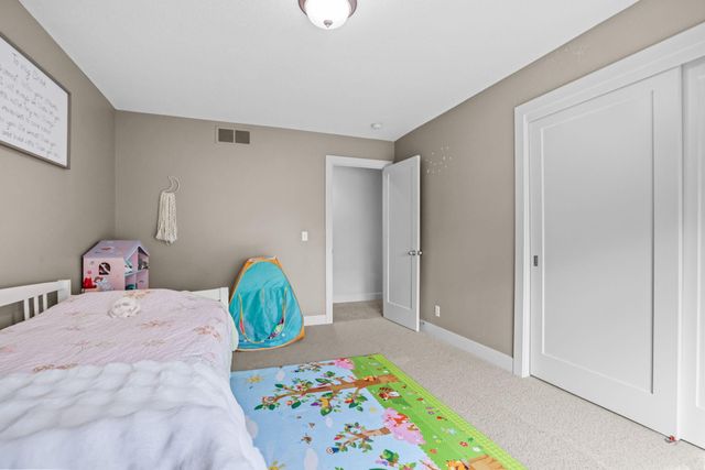 3380 Pioneer Place, Stillwater, MN 55082