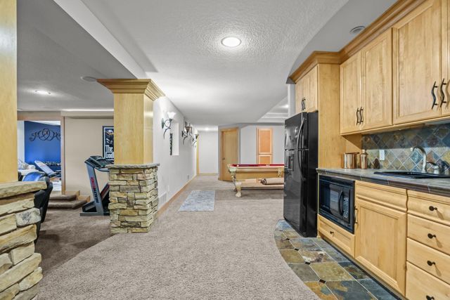 3380 Pioneer Place, Stillwater, MN 55082