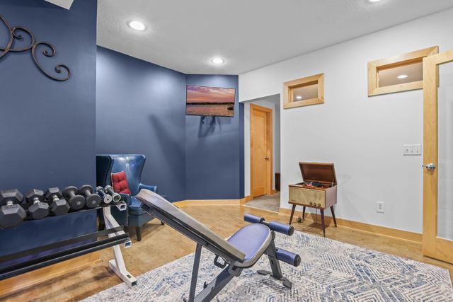 3380 Pioneer Place, Stillwater, MN 55082