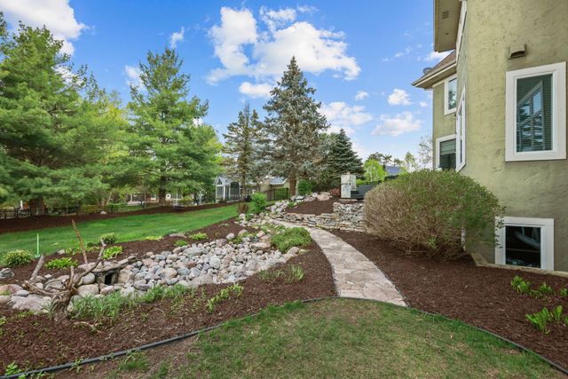 3380 Pioneer Place, Stillwater, MN 55082