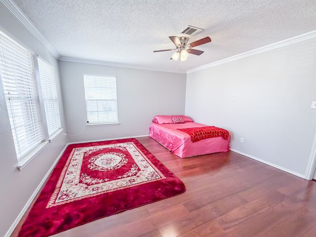 2044 Talon Drive, Lewisville, TX 75077
