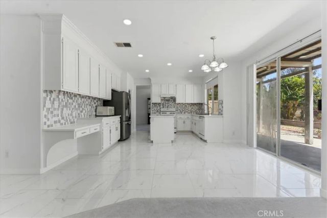 960 Riverview, Corona, CA 92881