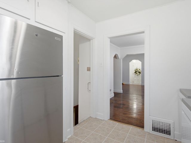 15638 Evergreen Avenue, Eastpointe, MI 48021