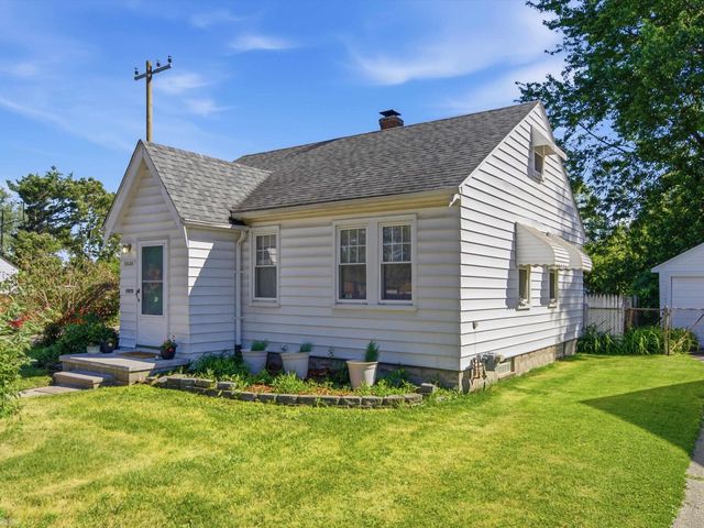 15638 Evergreen Avenue, Eastpointe, MI 48021
