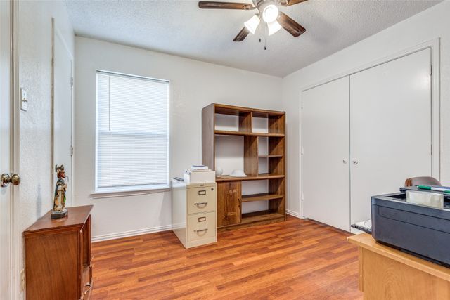 6724 Mountain Cedar Lane, Dallas, TX 75236