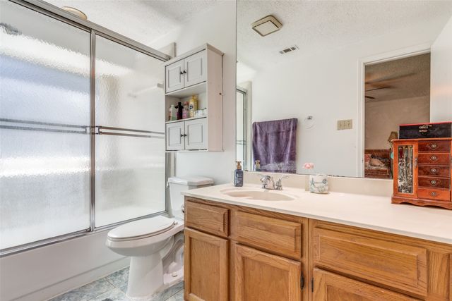 6724 Mountain Cedar Lane, Dallas, TX 75236