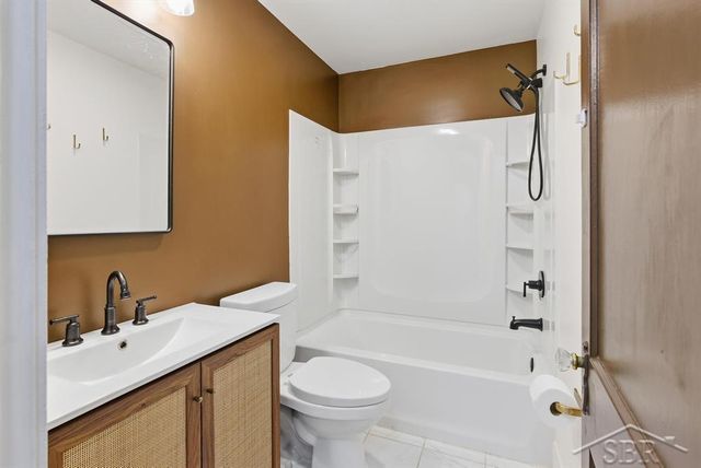 908 Mccormick Street, Bay City, MI 48708