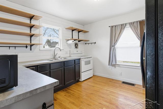 908 Mccormick Street, Bay City, MI 48708