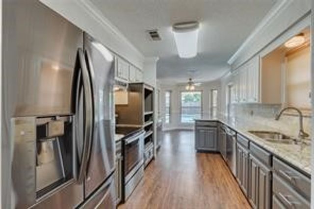 7609 Greengage Drive, Fort Worth, TX 76133