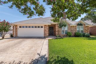 7609 Greengage Drive, Fort Worth, TX 76133
