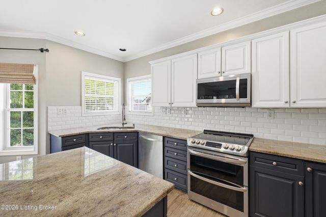 5141 Craigs Creek Dr, Louisville, KY 40241
