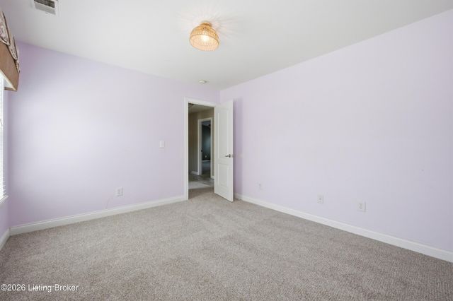 5141 Craigs Creek Dr, Louisville, KY 40241