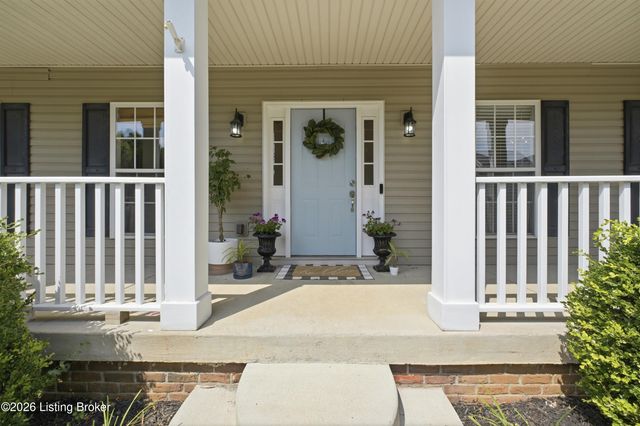 5141 Craigs Creek Dr, Louisville, KY 40241