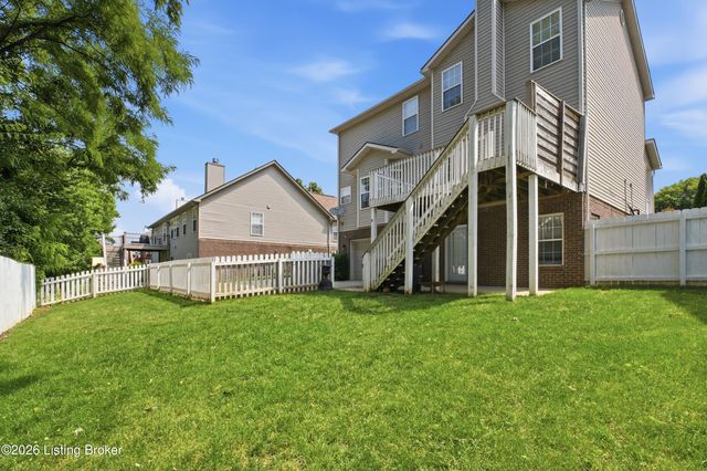5141 Craigs Creek Dr, Louisville, KY 40241
