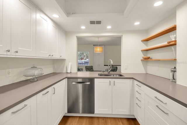 2753 ORCHID OAKS DRIVE 104, Sarasota, FL 34239