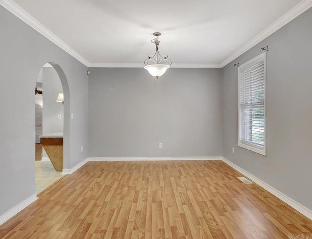 217 Hermlee Street, Hot Springs, AR 71913