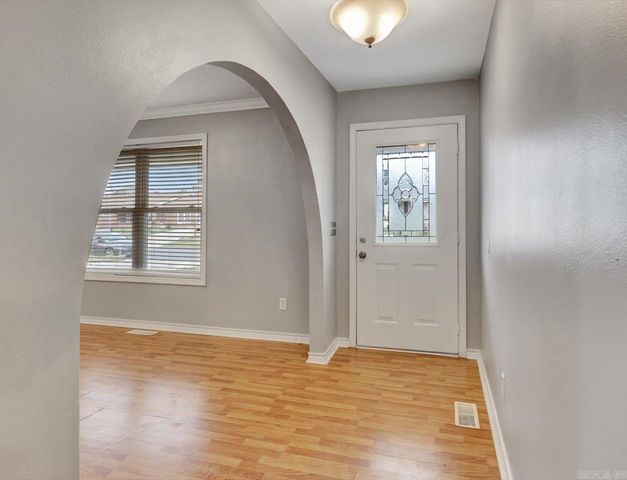 217 Hermlee Street, Hot Springs, AR 71913