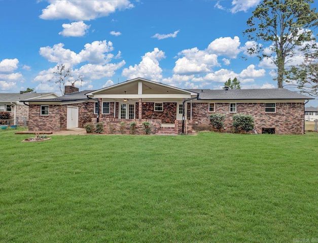 217 Hermlee Street, Hot Springs, AR 71913