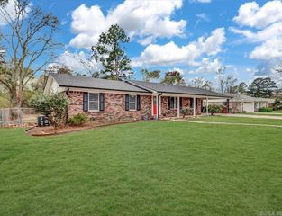 217 Hermlee Street, Hot Springs, AR 71913