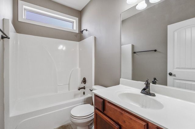 4182 Miles Johnson Pkwy, Spring Hill, TN 37174