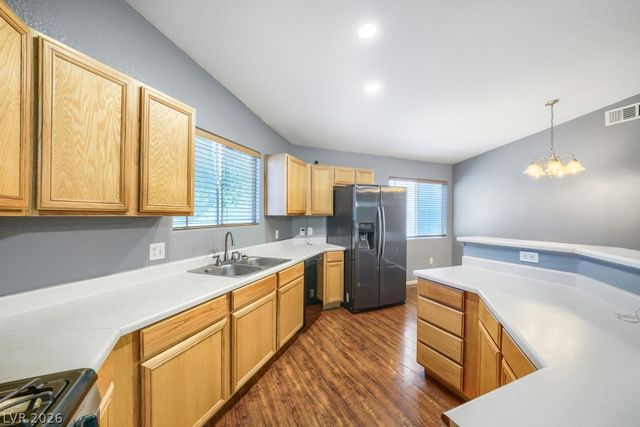 5271 Mineral Lake Drive, Las Vegas, NV 89122