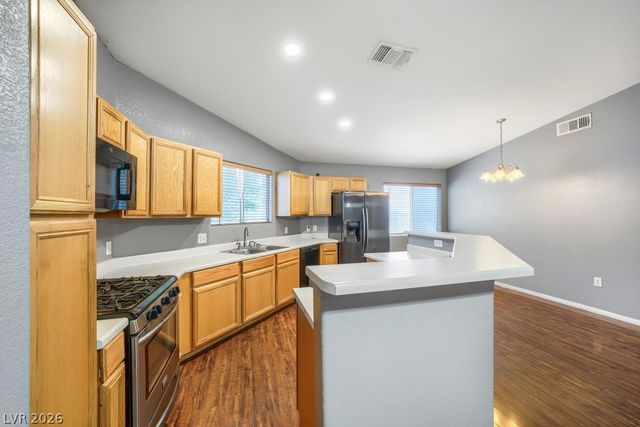 5271 Mineral Lake Drive, Las Vegas, NV 89122
