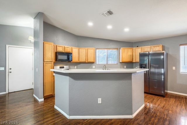 5271 Mineral Lake Drive, Las Vegas, NV 89122