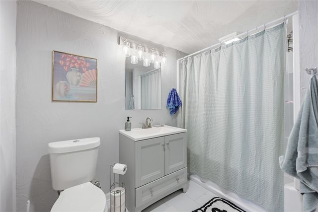 318 Ella St, Bloomfield, PA 15224