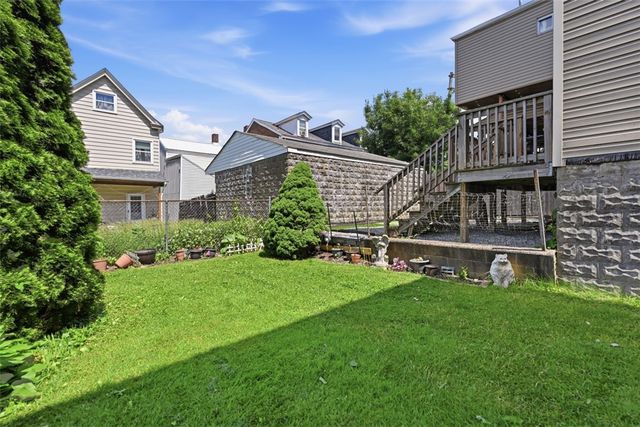 318 Ella St, Bloomfield, PA 15224