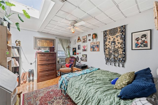 318 Ella St, Bloomfield, PA 15224