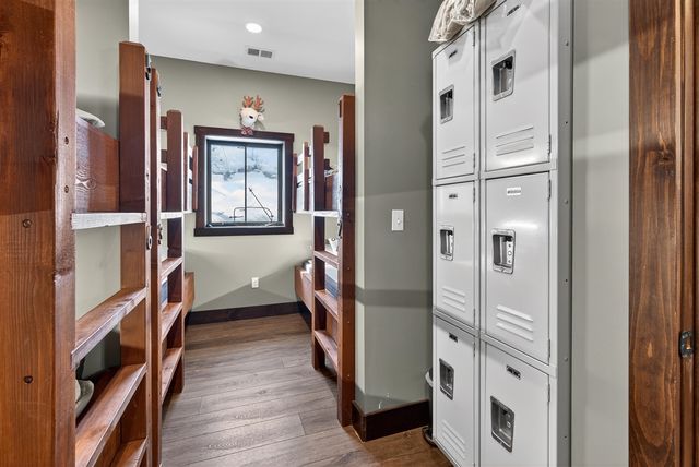 10478 Wampum Trail, Evart, MI 49631