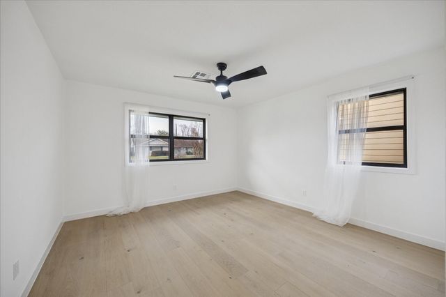 2514 Haverhill Drive, Houston, TX 77008