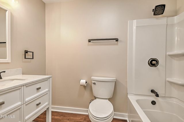 3601 Hazelnut Drive, Kingsport, TN 37664