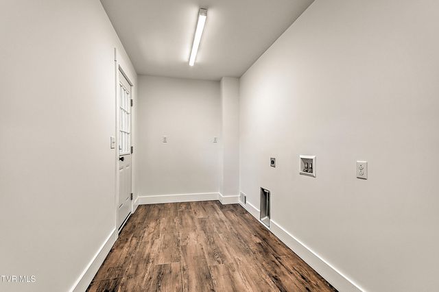 3601 Hazelnut Drive, Kingsport, TN 37664