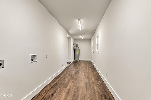 3601 Hazelnut Drive, Kingsport, TN 37664