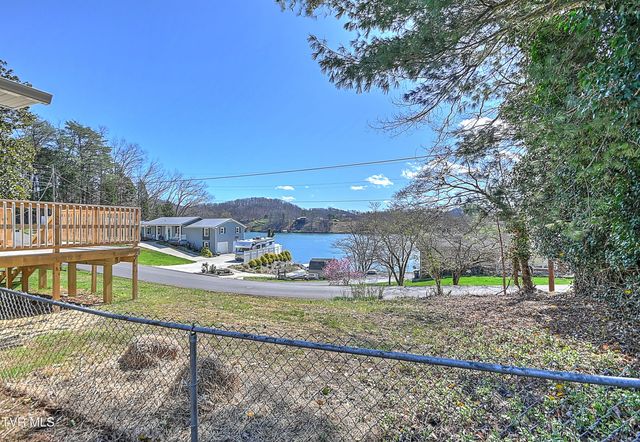 3601 Hazelnut Drive, Kingsport, TN 37664