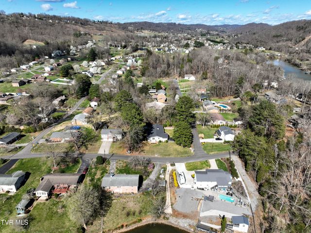 3601 Hazelnut Drive, Kingsport, TN 37664