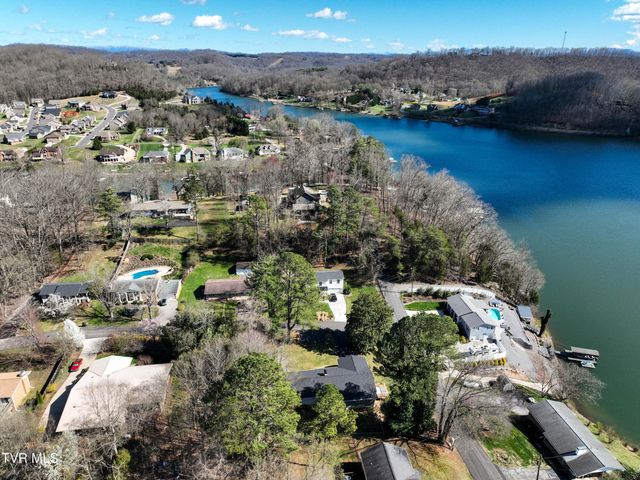 3601 Hazelnut Drive, Kingsport, TN 37664