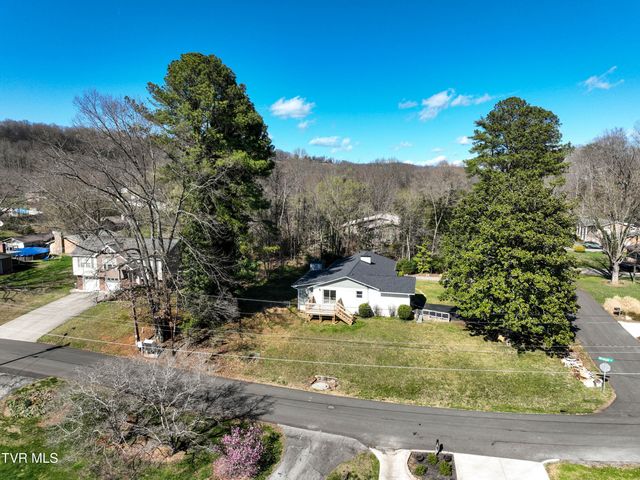 3601 Hazelnut Drive, Kingsport, TN 37664