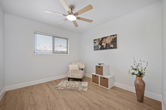 10229 S White Rock Rd, Rancho Cordova, CA 95670