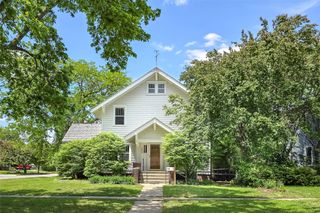 1003 Clark Avenue, Ames, IA 50010