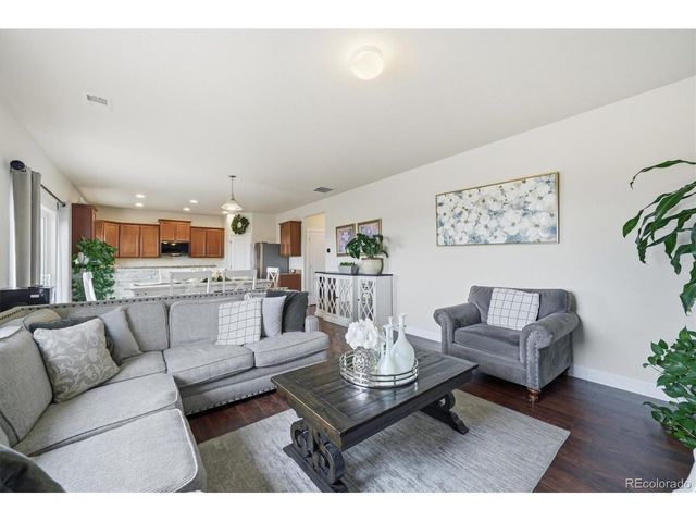 9598 Dahlia Lane, Thornton, CO 80229